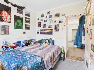 Photo 7- click for photo gallery